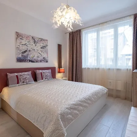 Apartmán Two Bedroom Near To Doctors Garden